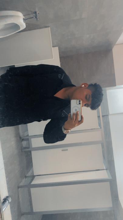 Alexander Andrade