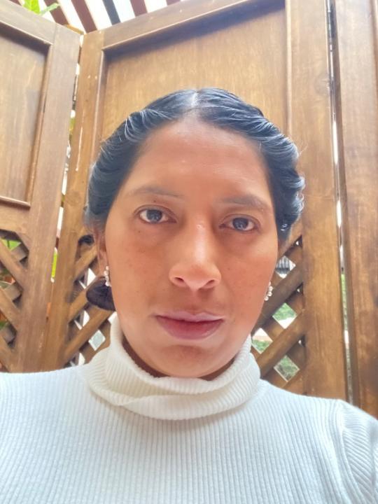 Gladys Veronica Sumba