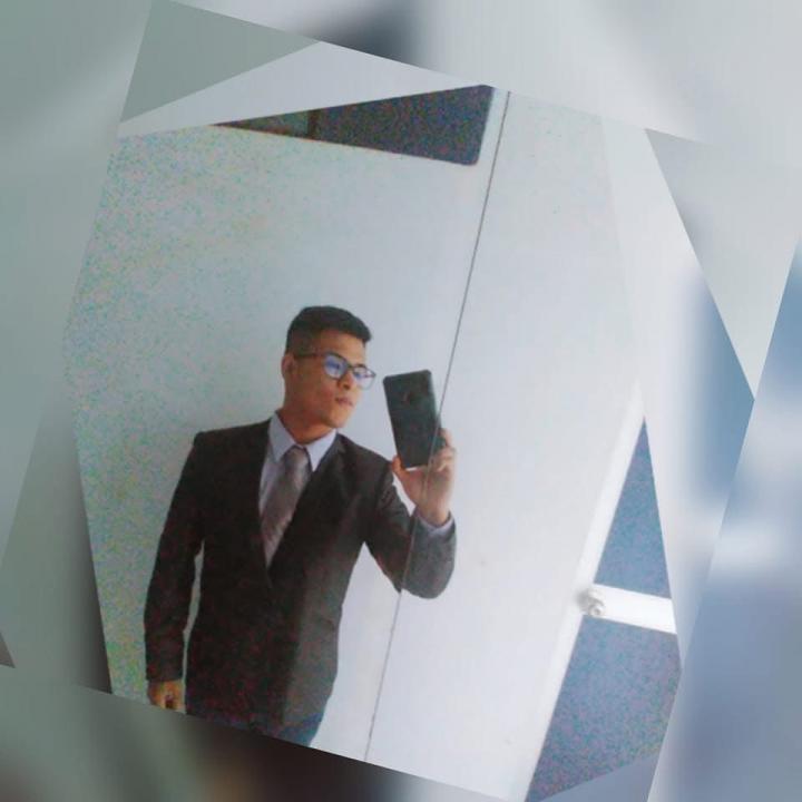 Carlos Jean Pier Lino Vasquez