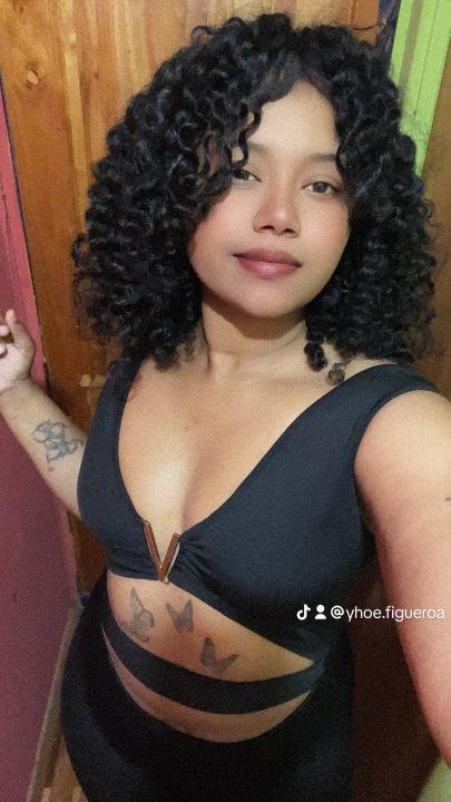 Yhoenny Daniuska Pacheco figueroa