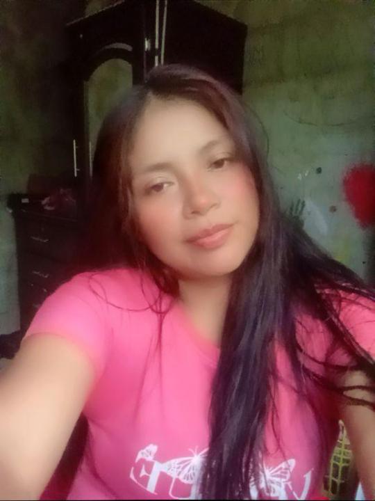Claudia najamtai