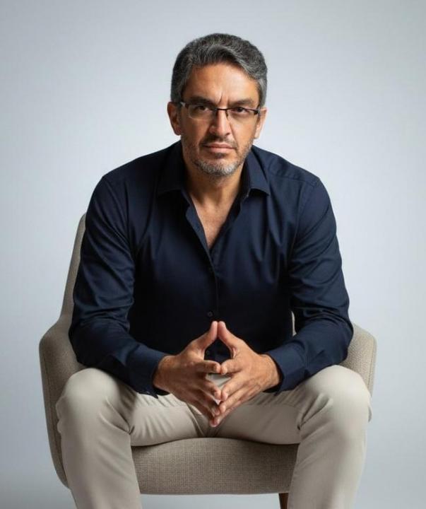 Jose Alvarez Alvear